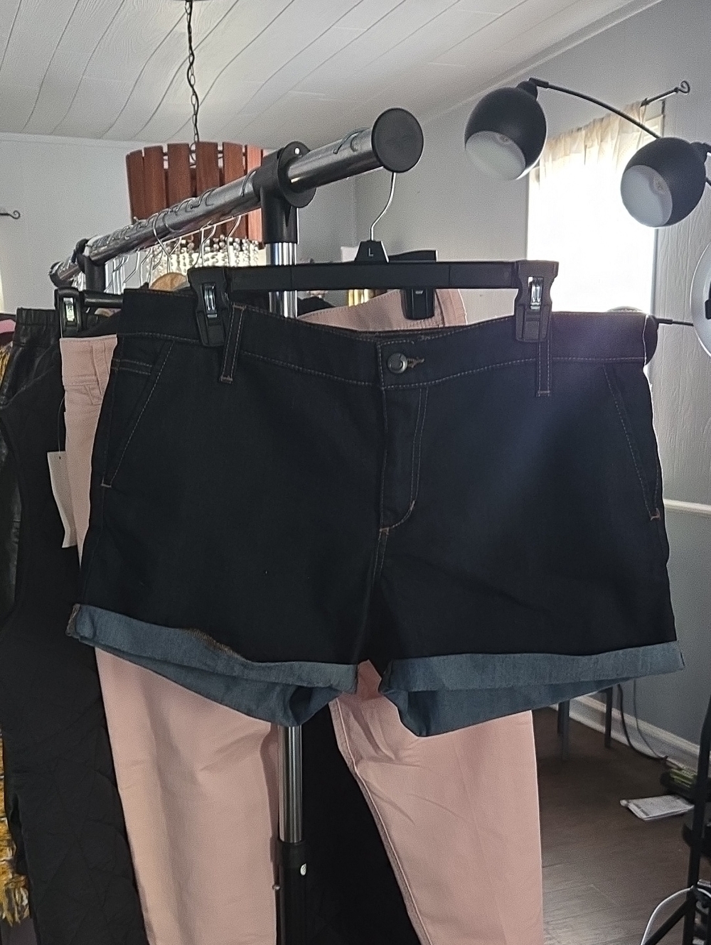 EUC JOE'S DEMIN JEANS SHORT